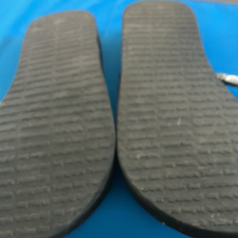 Stylish Black Sandals with Gem Accents 7 - Picture 5 of 5